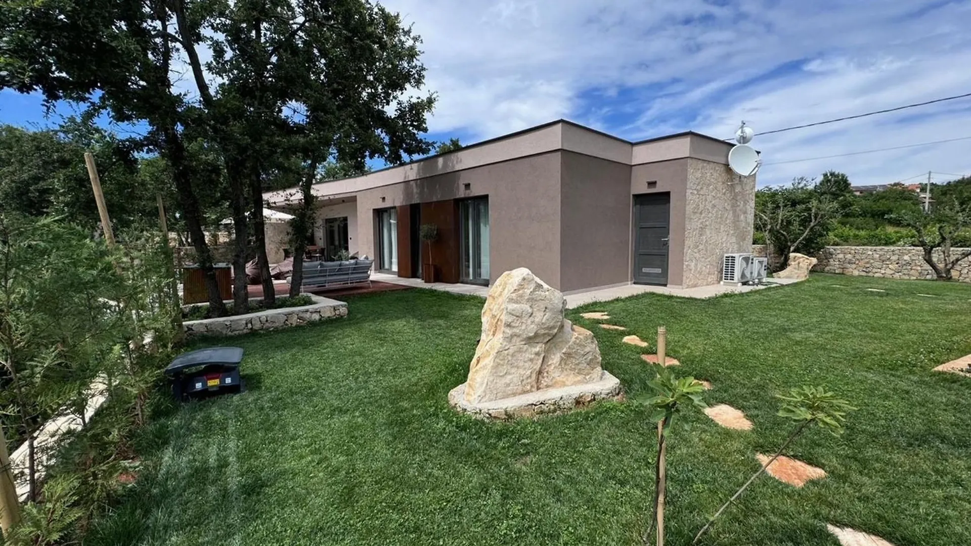 Villa Veros 0*, Labin (Istria) Croatia