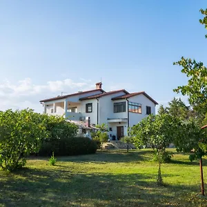 Ferienhaus Holiday Katharina